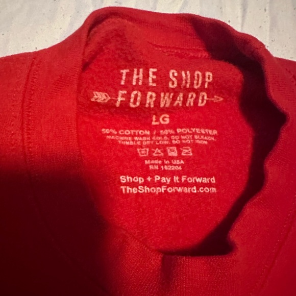 Taylor Swift Go Taylor’s Boyfriend Travis Kelce Chiefs Red Women’s Sweatshirt - Picture 2 of 3